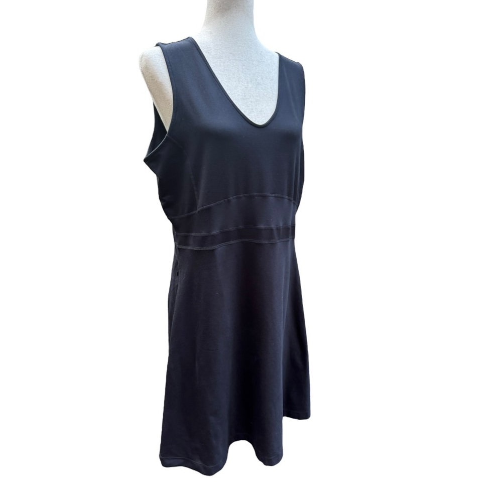 Title Nine Dream V Neck Dress XL Black Travel Athletic Fit Flare Casual Comfy - Picture 5 of 12